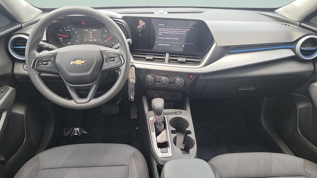 Used 2024 Chevrolet Trax LS FWD image 11