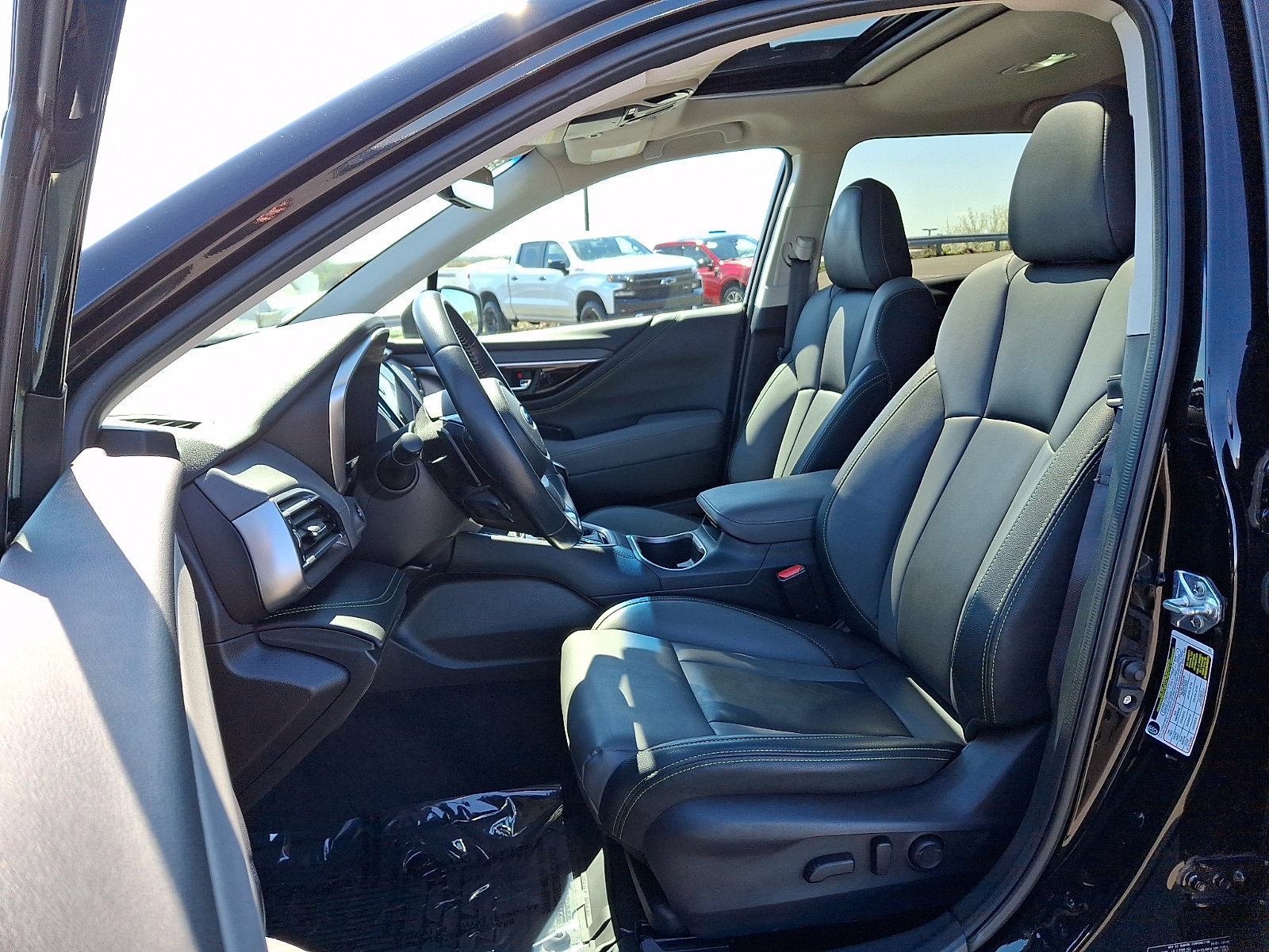 Used 2021 Subaru Outback Onyx Edition XT w/ Popular Package #2 AWD/4WD image 12