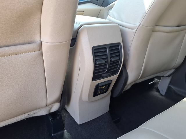 Used 2017 Ford Escape Titanium FWD image 23
