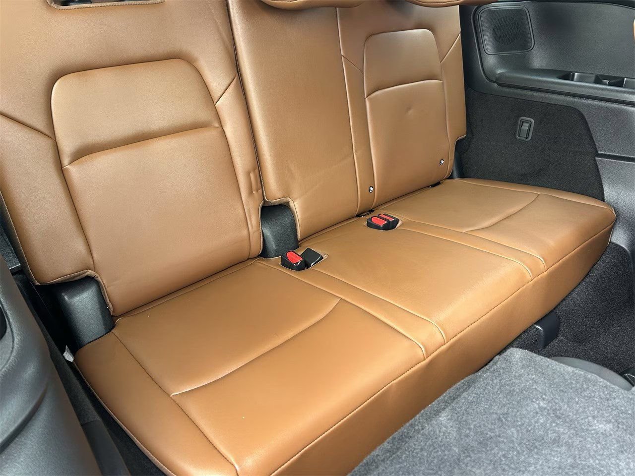 New 2026 Nissan Pathfinder Platinum FWD image 29