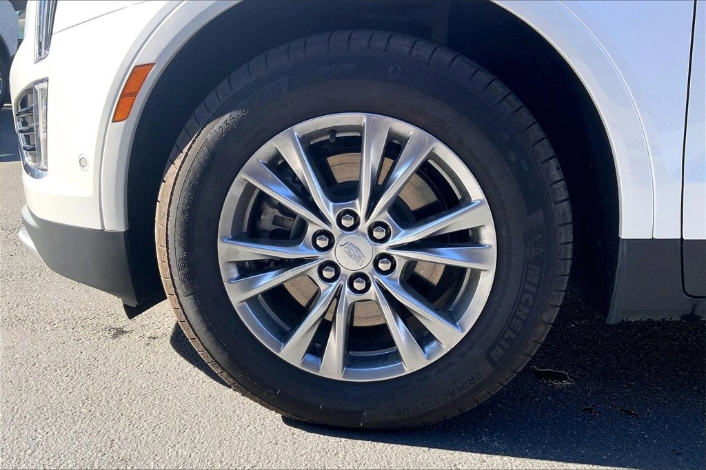 Certified 2023 Cadillac XT5 Premium Luxury w/ Technology Package image 12