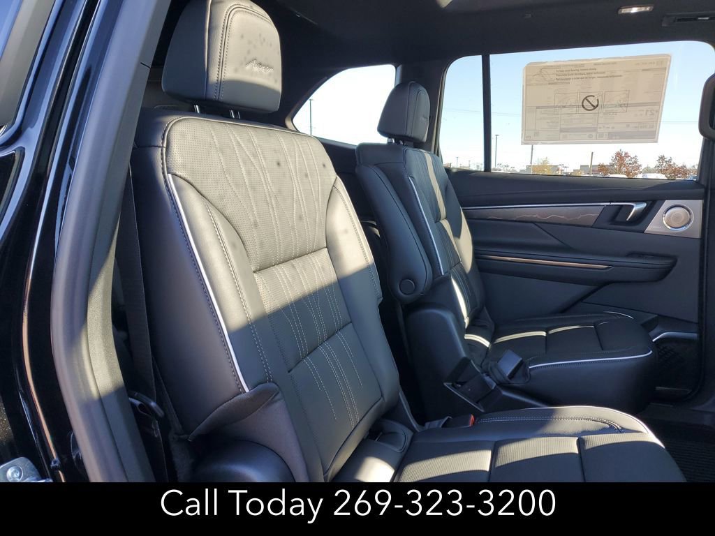 New 2026 Buick Enclave Avenir w/ Super Cruise Package image 30