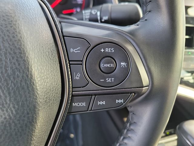 Used 2021 Toyota Camry XSE FWD image 6