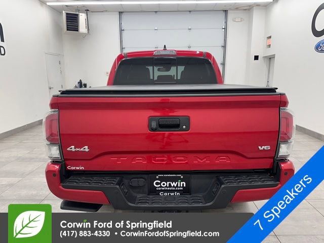 Used 2022 Toyota Tacoma Limited image 4