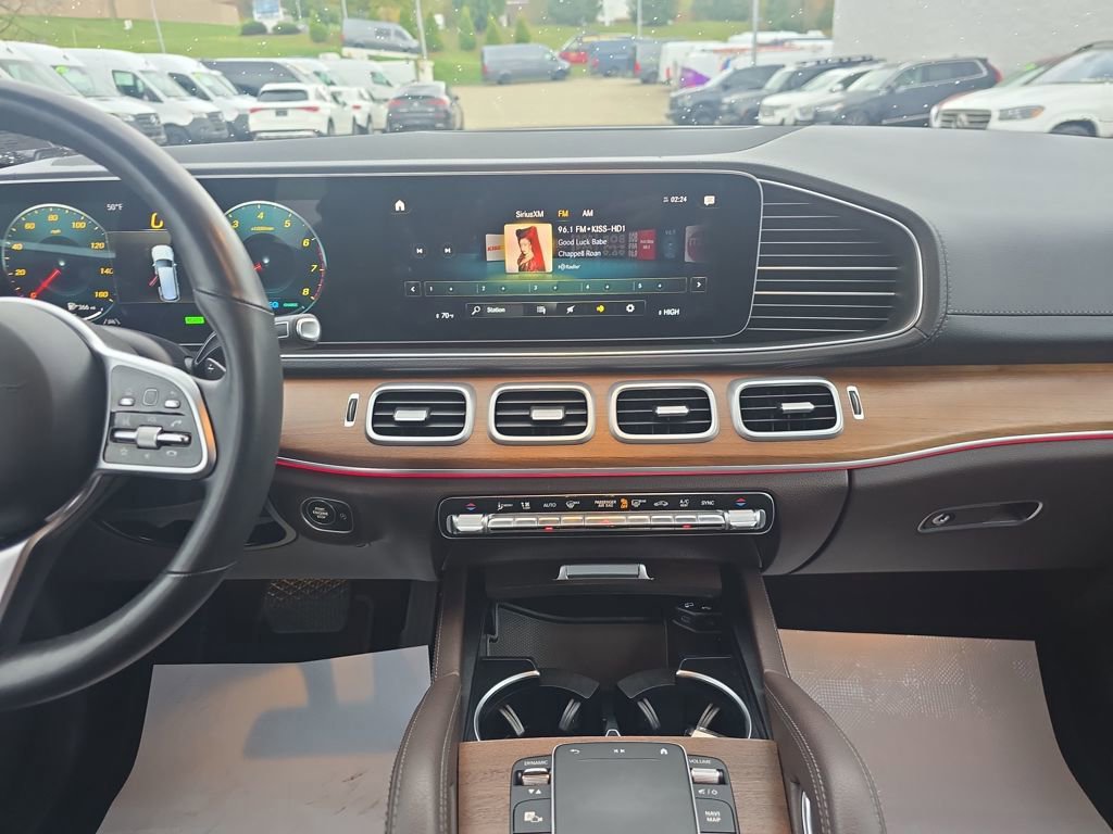 Certified 2022 Mercedes-Benz GLS 450 4MATIC image 18