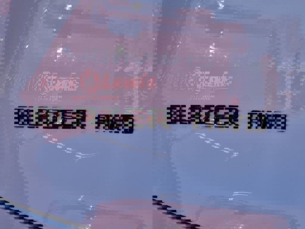 New 2025 Chevrolet Blazer LT w/ Midnight/Sport Edition image 20