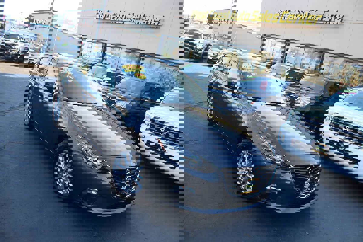 Used 2014 MAZDA MAZDA3 i Grand Touring image 35