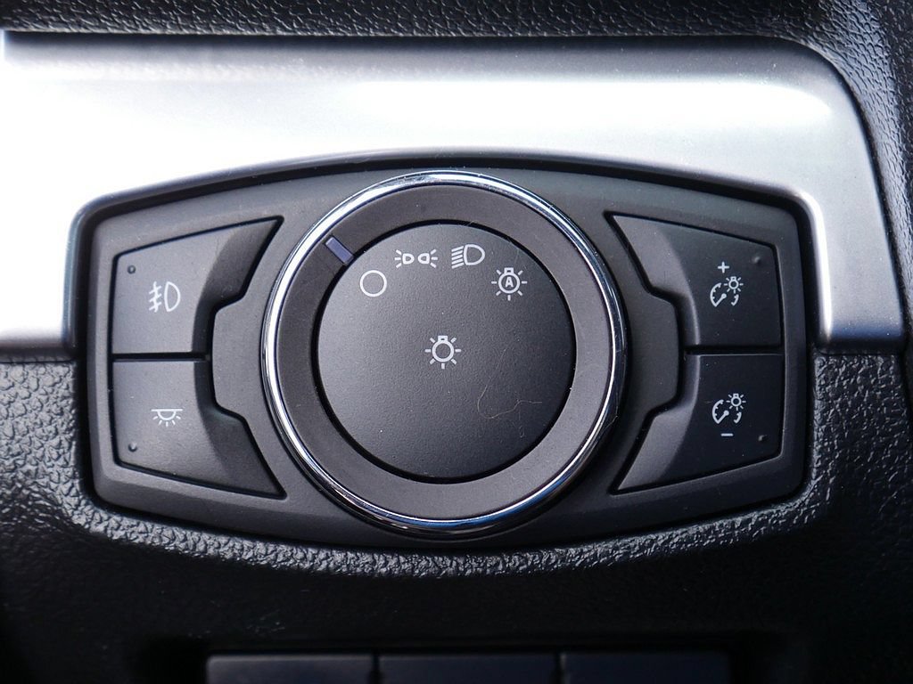 Used 2019 Ford Explorer Sport w/ Equipment Group 401A AWD/4WD image 29