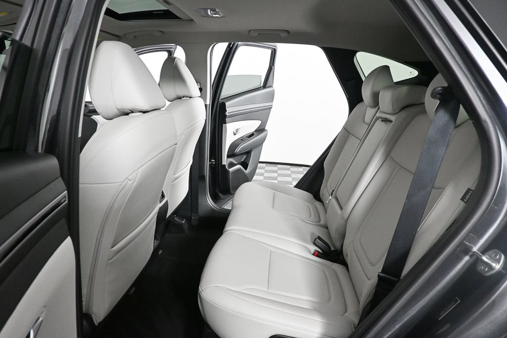 Used 2024 Hyundai Tucson SEL w/ Convenience Package FWD image 18