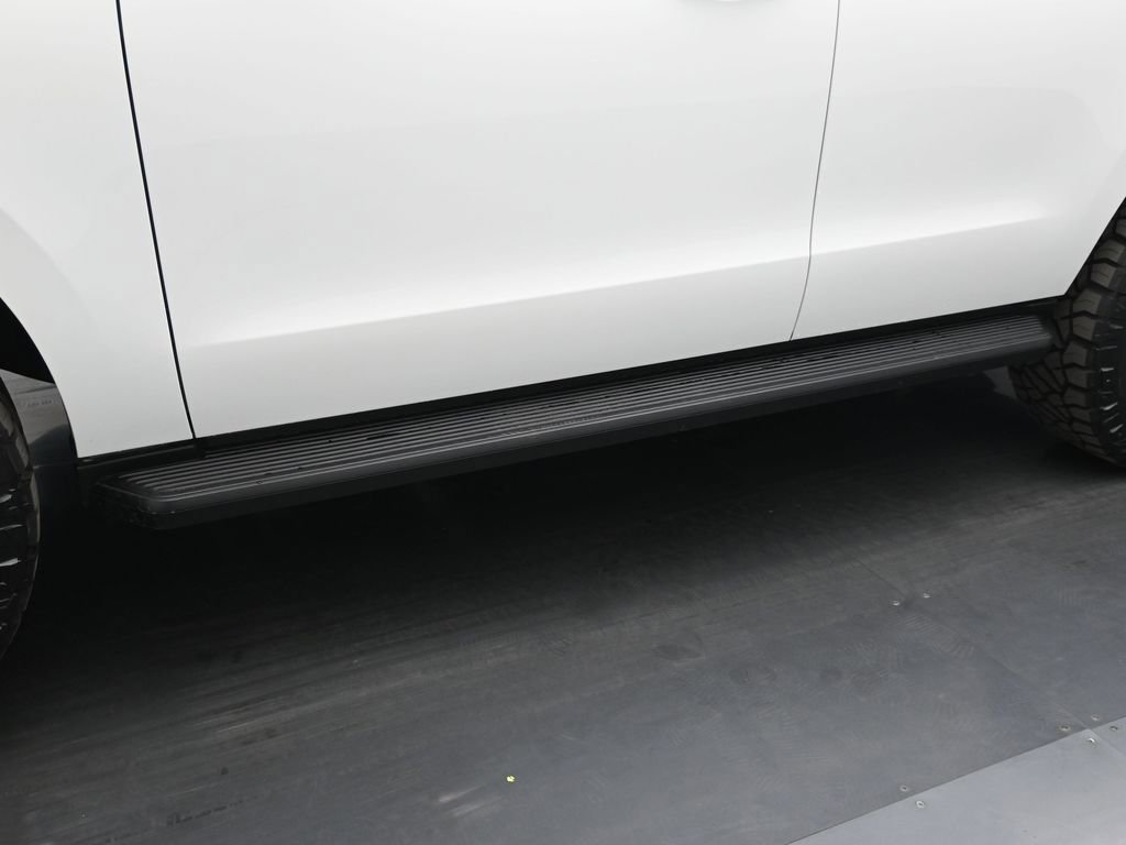 New 2026 Ford Expedition Active image 11