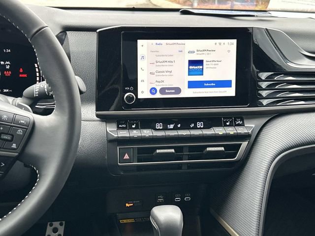 Used 2026 Toyota Camry SE w/ Convenience Package image 16