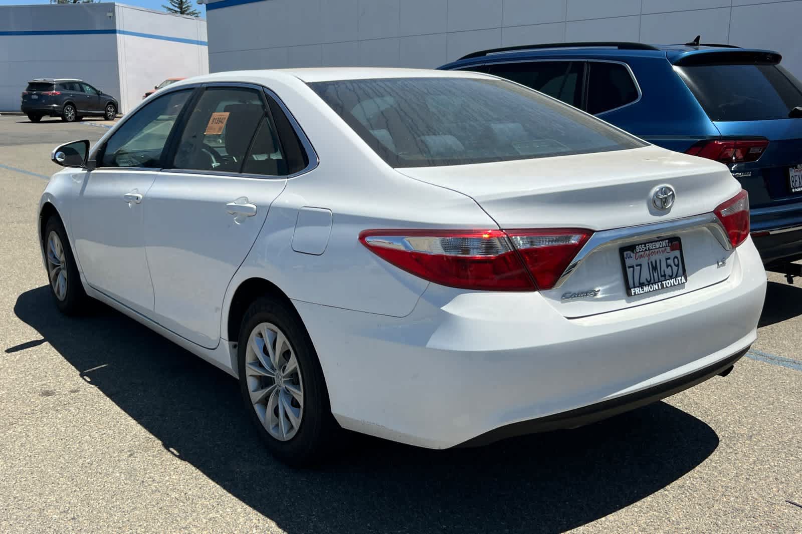 Used 2017 Toyota Camry LE FWD image 6
