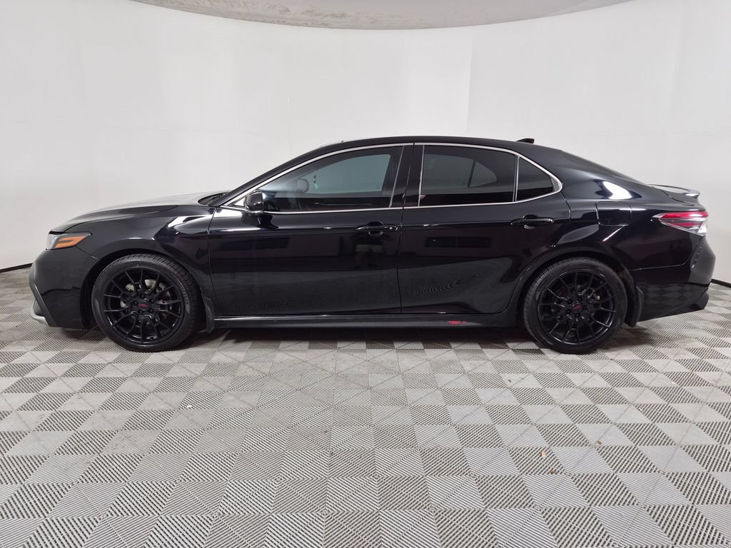 Used 2021 Toyota Camry XSE w/ Navigation Package FWD image 6