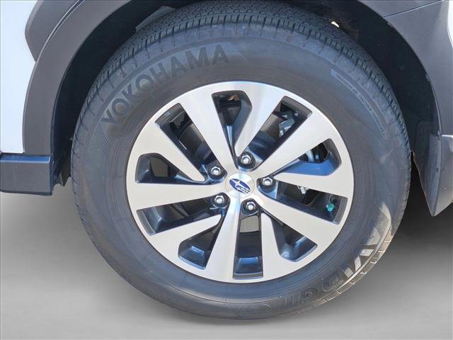Used 2024 Subaru Outback Premium image 8