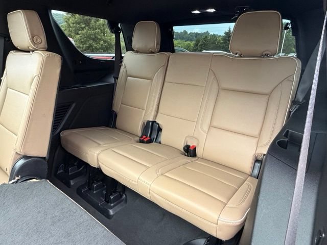 Used 2023 Chevrolet Tahoe Premier w/ Premium Package 2 AWD/4WD image 39