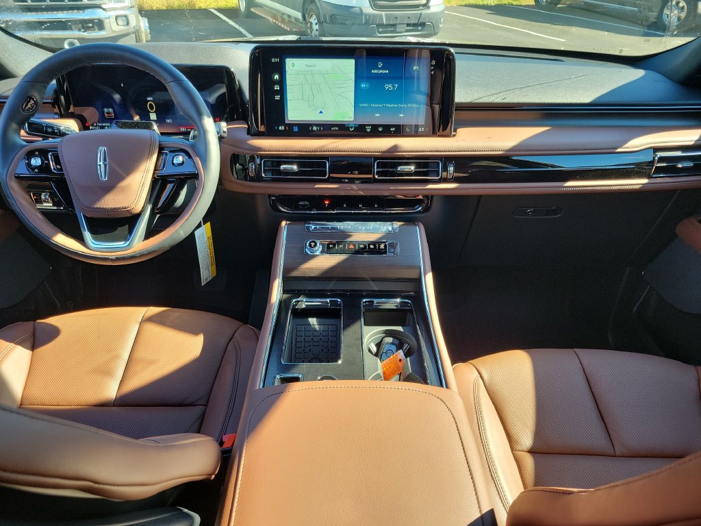 New 2027 Lincoln Aviator Reserve AWD/4WD image 11