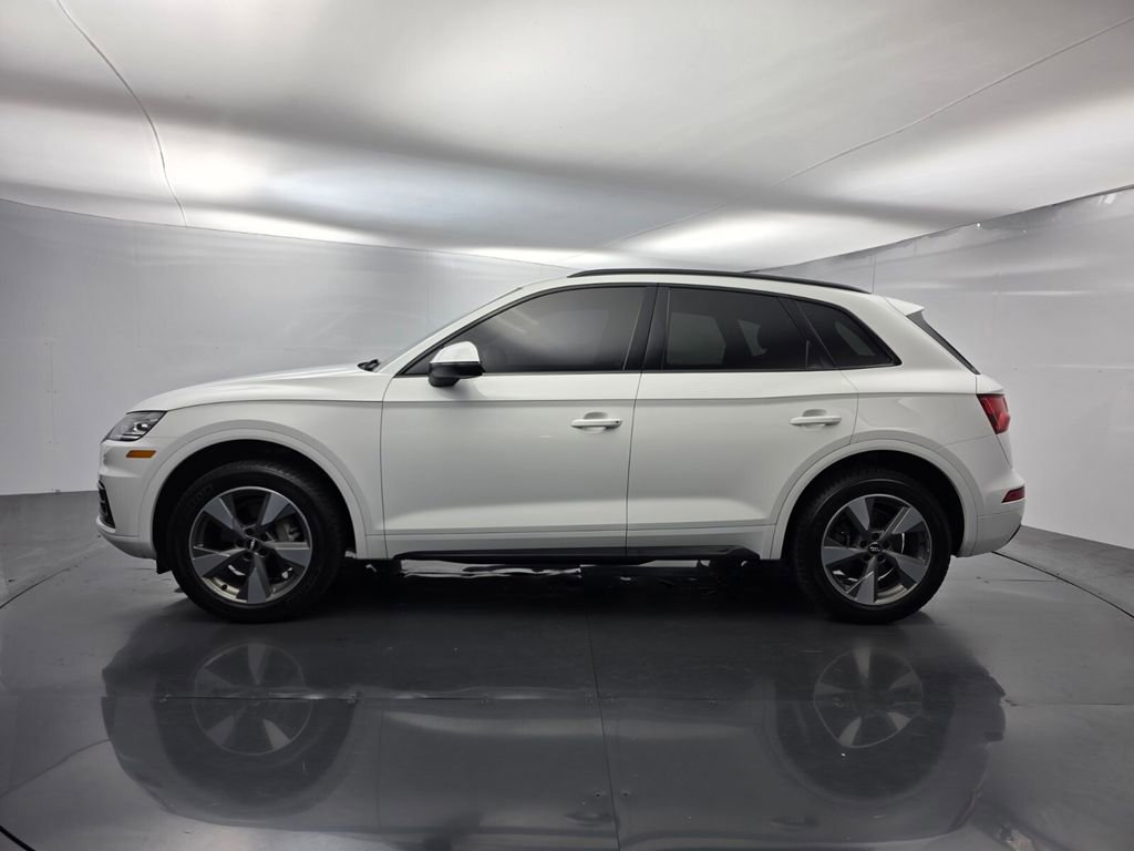 Used 2020 Audi Q5 2.0T Premium w/ Titanium Sport Package AWD/4WD image 7