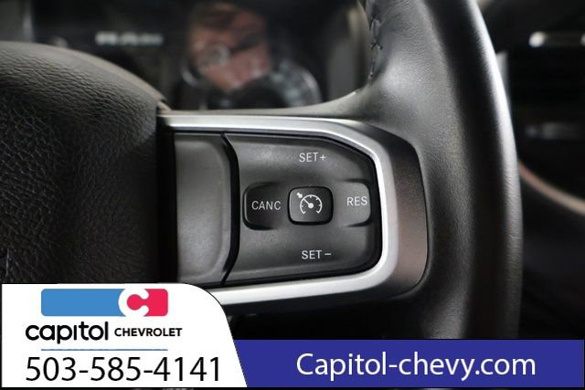 Used 2024 RAM 3500 Big Horn w/ Sport Appearance Package AWD/4WD image 18