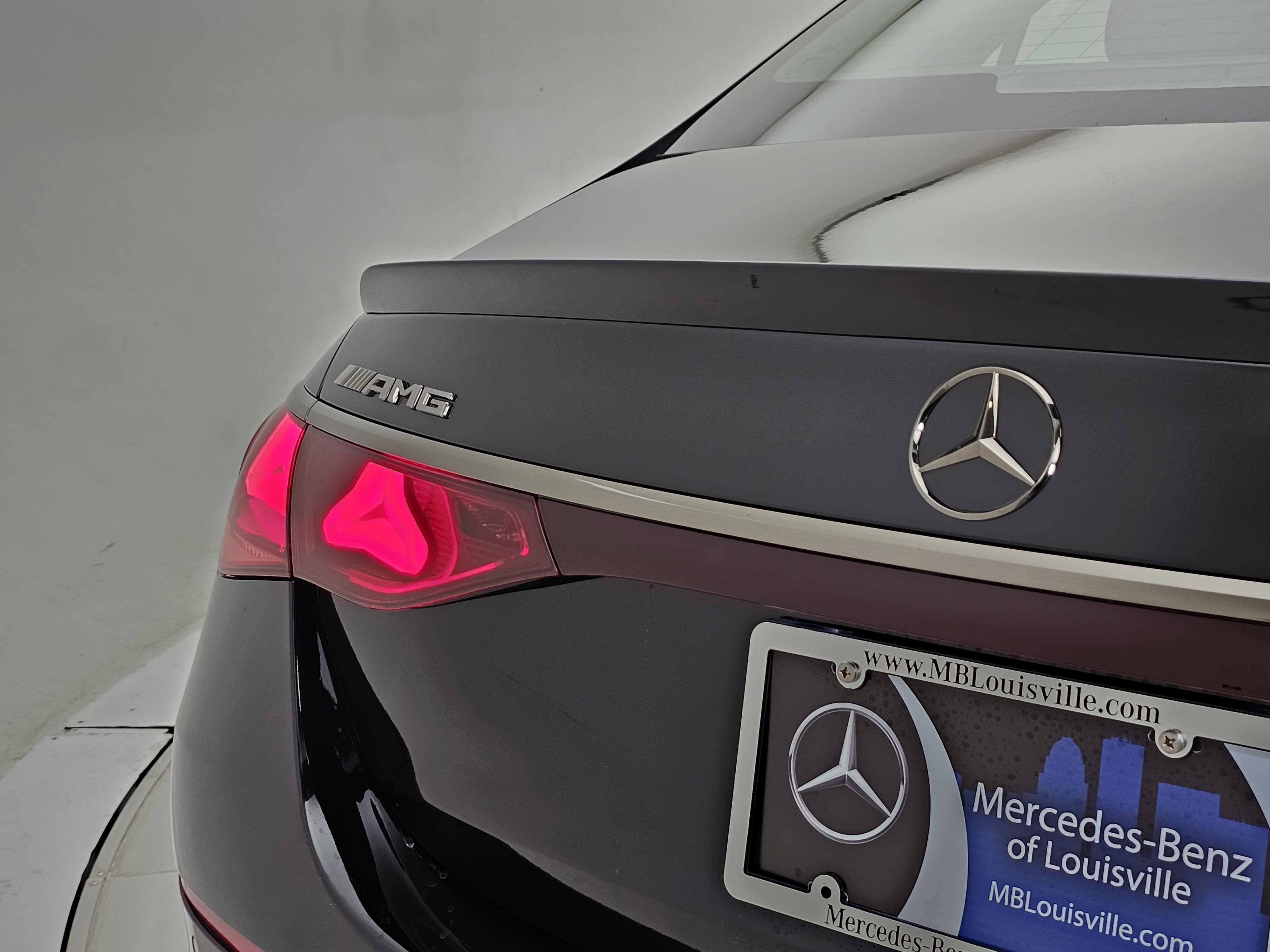 New 2026 Mercedes-Benz E 53 AMG e 4MATIC Sedan image 25