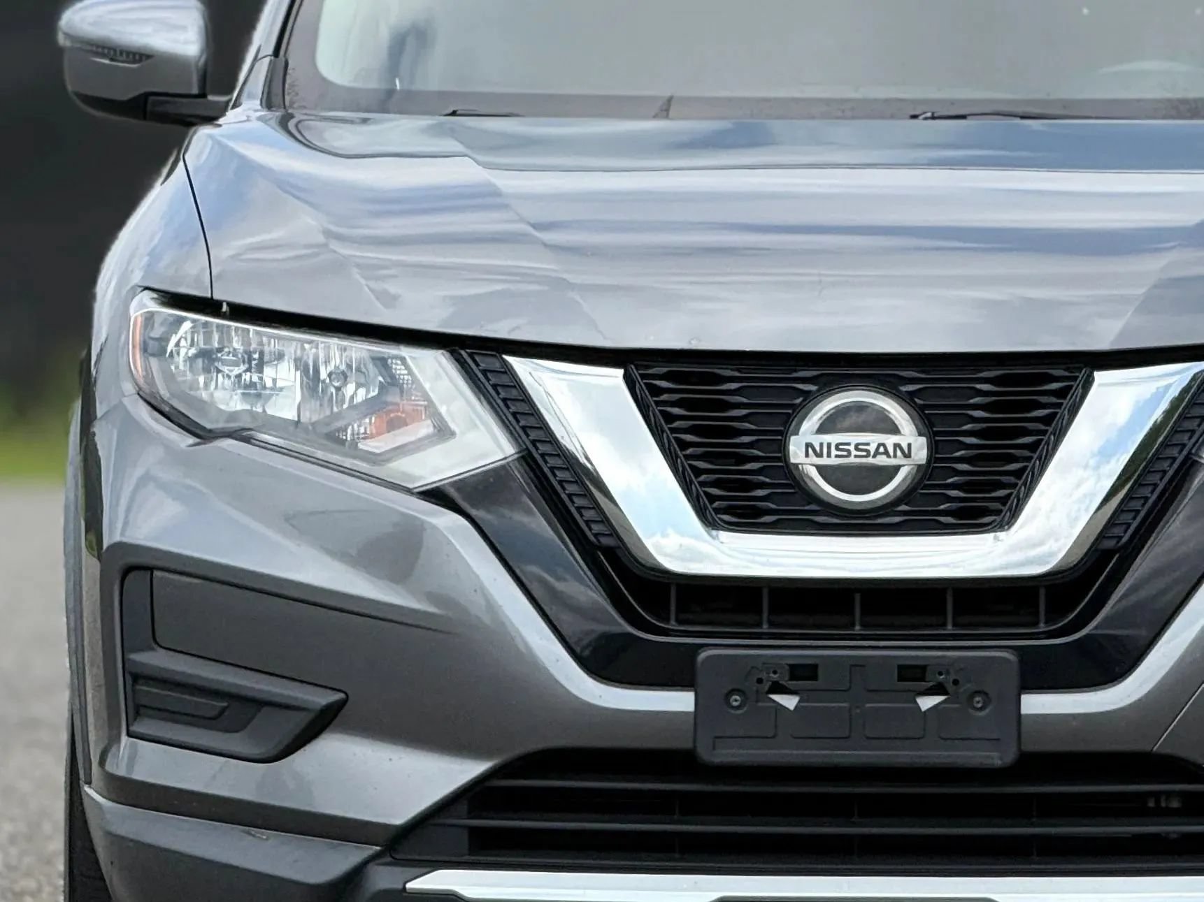 Used 2020 Nissan Rogue S w/ Special Edition Package AWD/4WD image 11