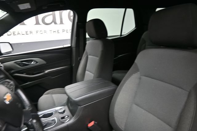 Used 2023 Chevrolet Traverse LT FWD image 10