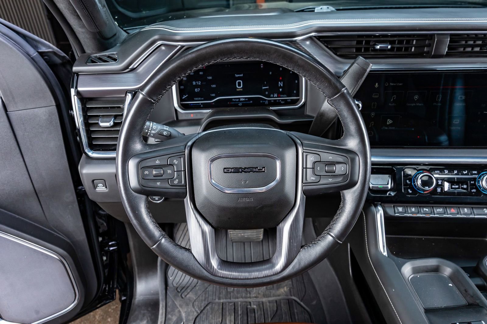 Used 2024 GMC Sierra 2500 Denali Ultimate image 19