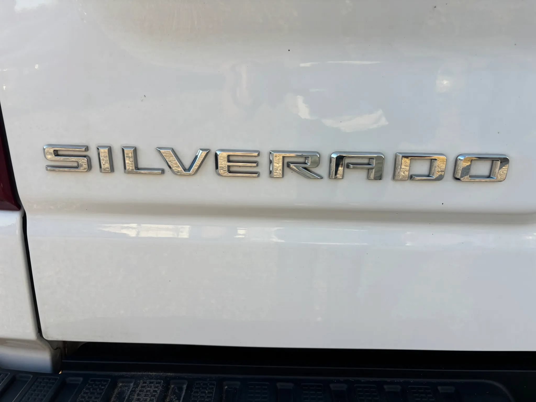 Used 2021 Chevrolet Silverado 1500 LTZ AWD/4WD image 6