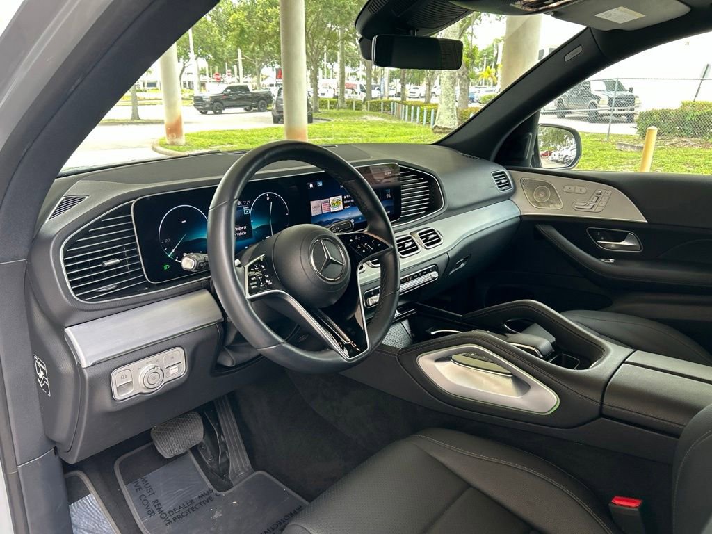 Used 2025 Mercedes-Benz GLE 350 4MATIC image 6