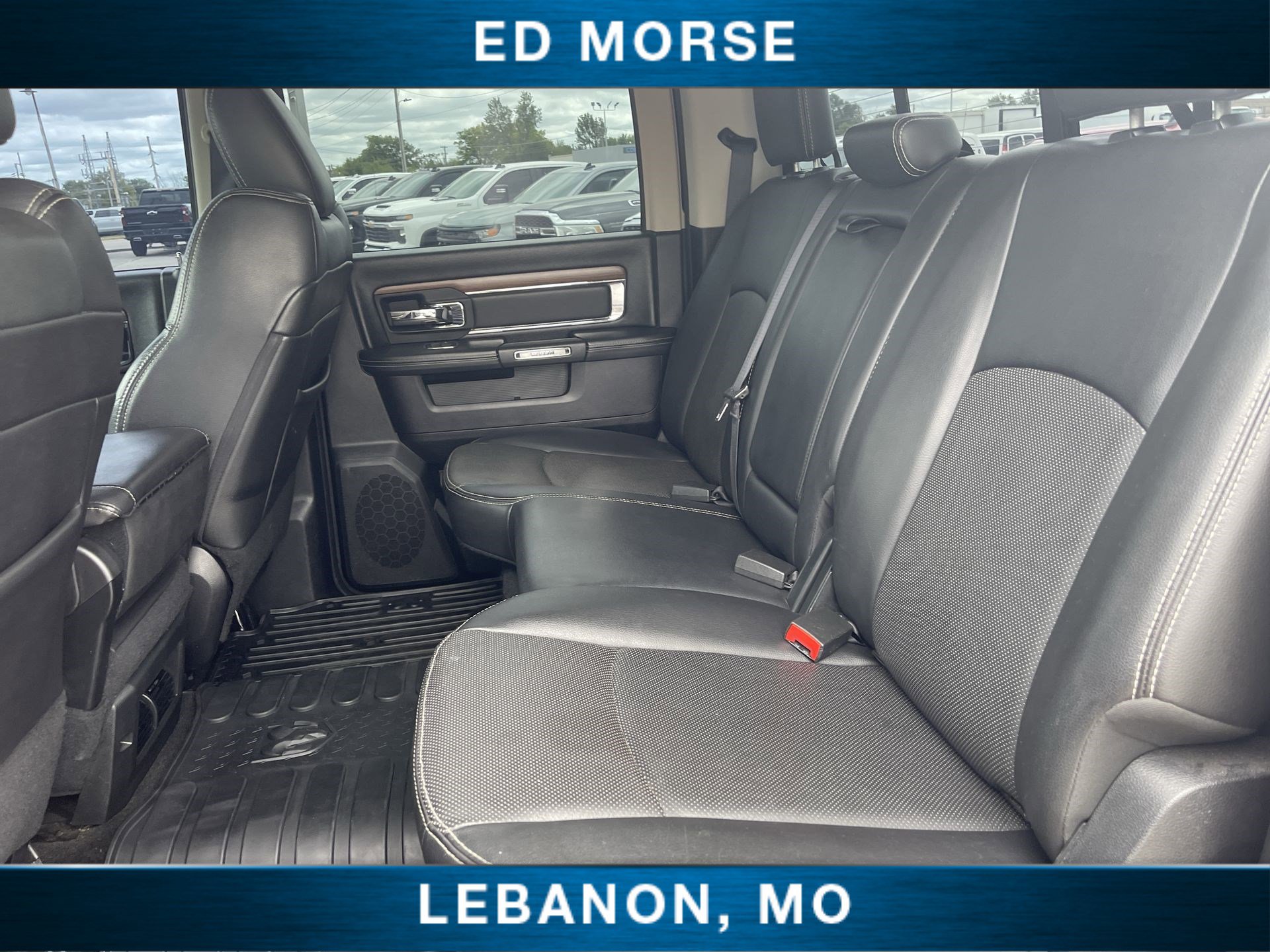 Used 2016 RAM 1500 Laramie w/ Convenience Group AWD/4WD image 23