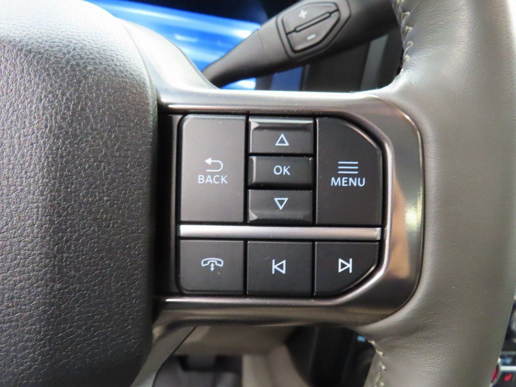 Used 2025 Ford F450 Platinum w/ Platinum Plus Package image 48