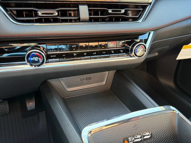 New 2027 Chevrolet Equinox RS w/ Safety and Technology Package FWD image 27