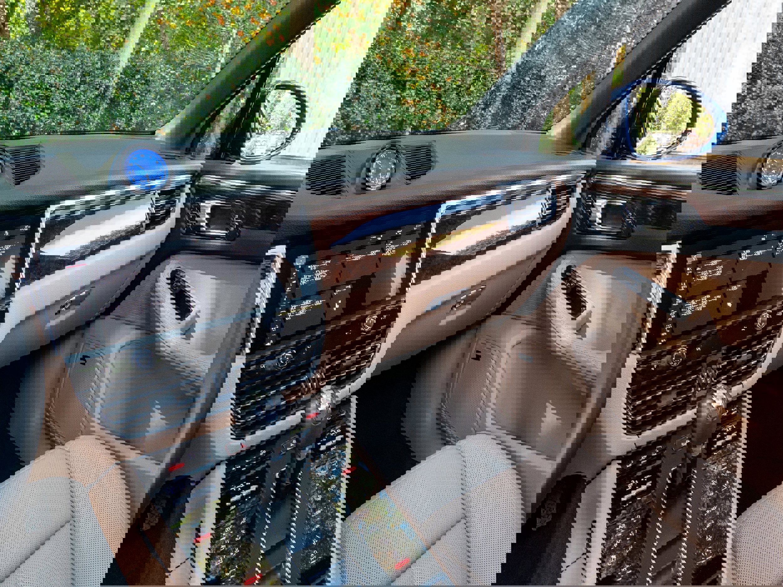 Used 2024 Porsche Macan image 23