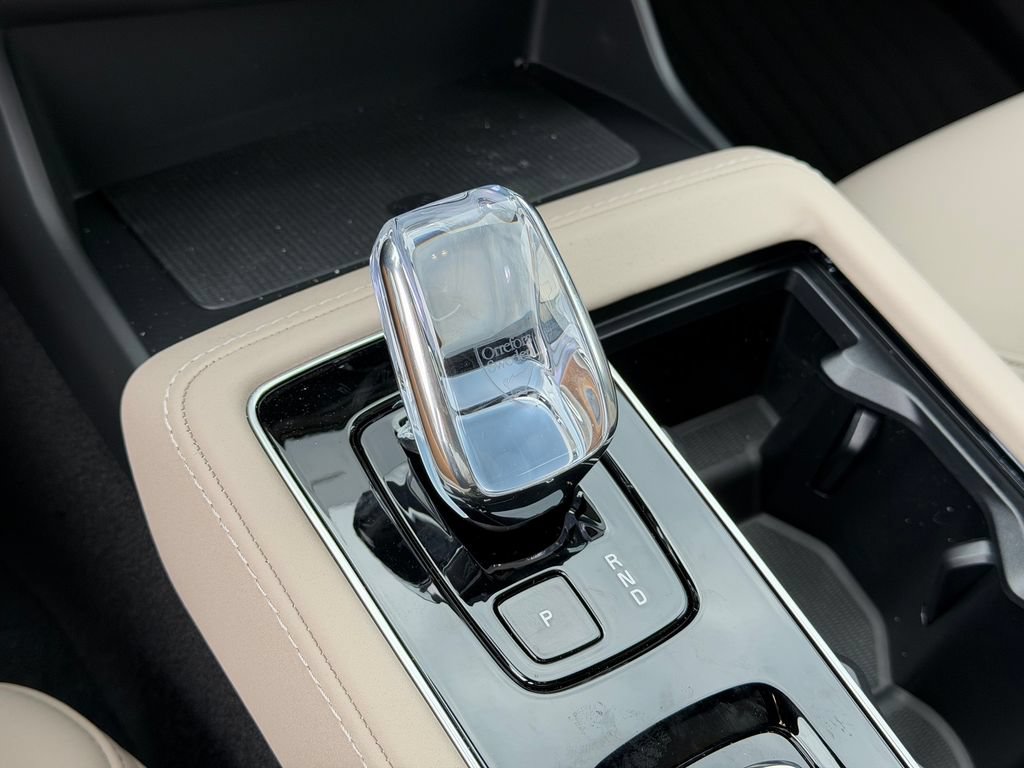 New 2026 Volvo XC90 T8 Plus w/ Protection Package Premier AWD/4WD image 27