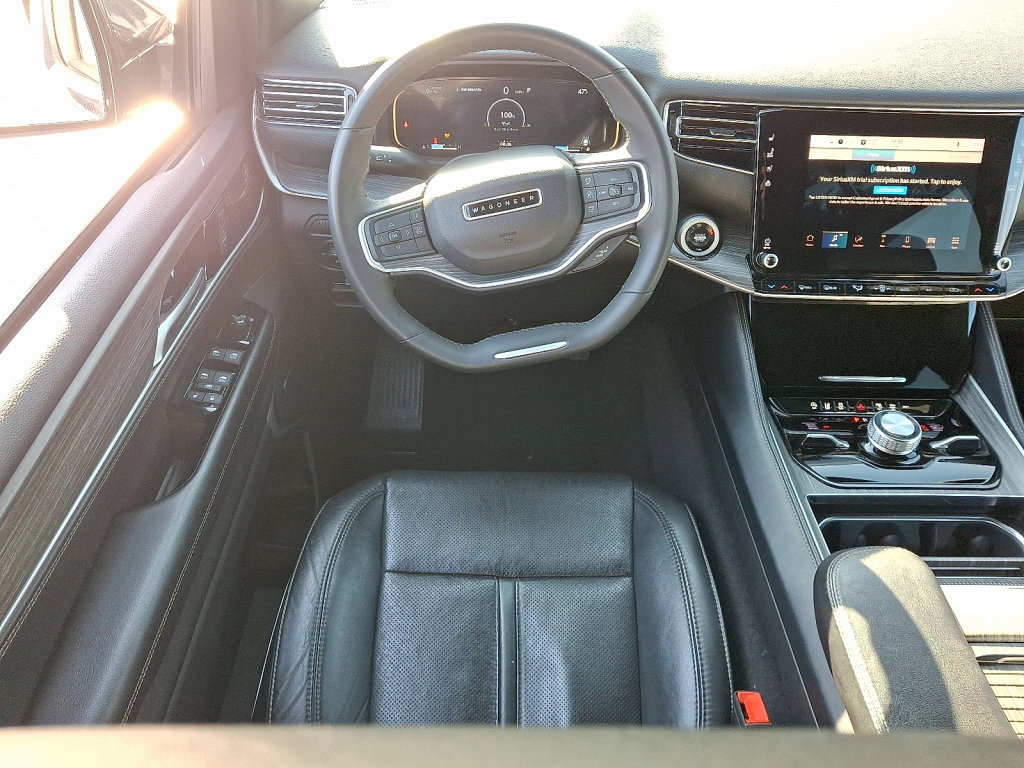 Used 2024 Jeep Wagoneer Series III image 22