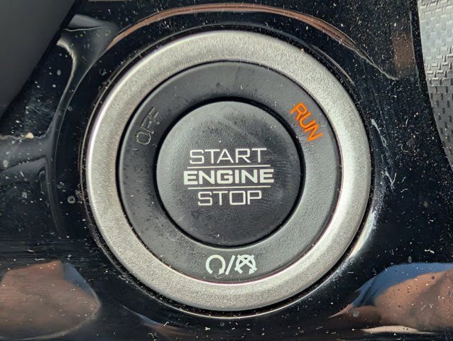 Used 2025 RAM 1500 Limited image 26