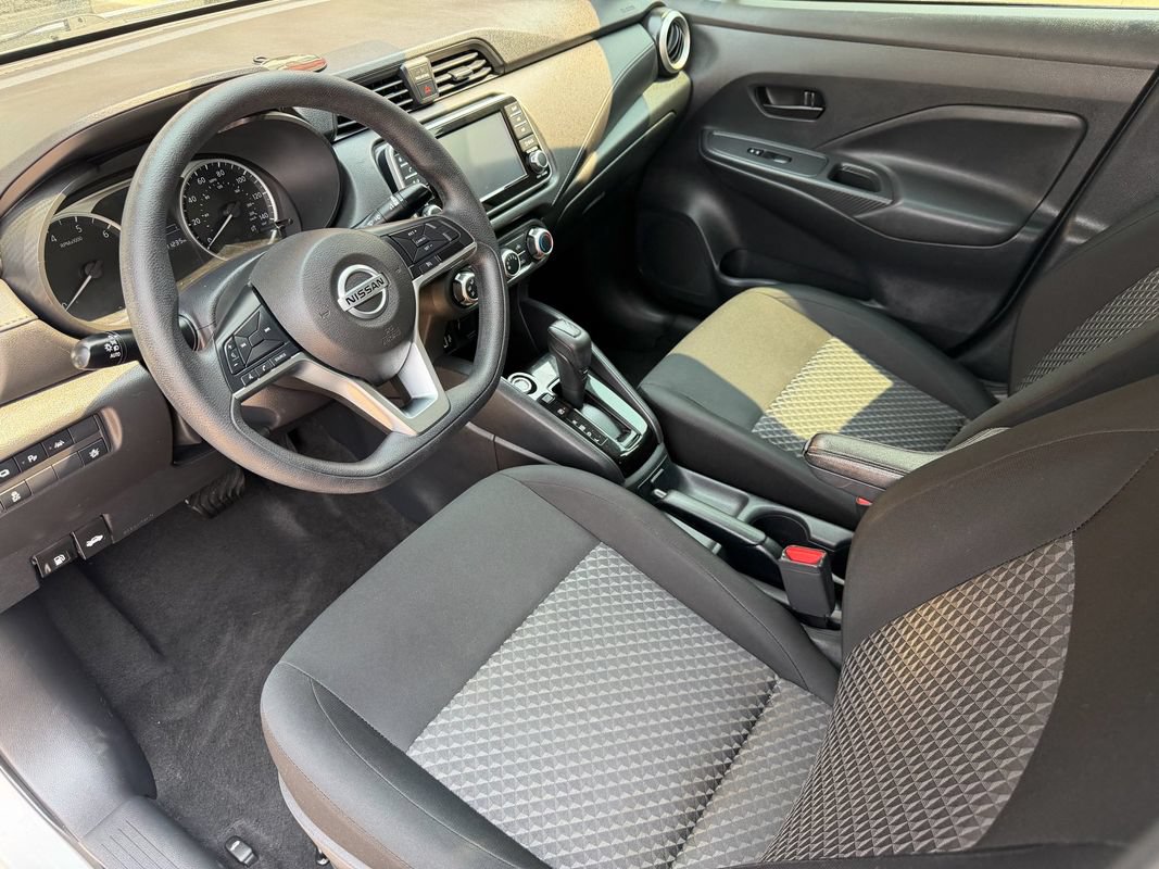 Used 2021 Nissan Versa S FWD image 22