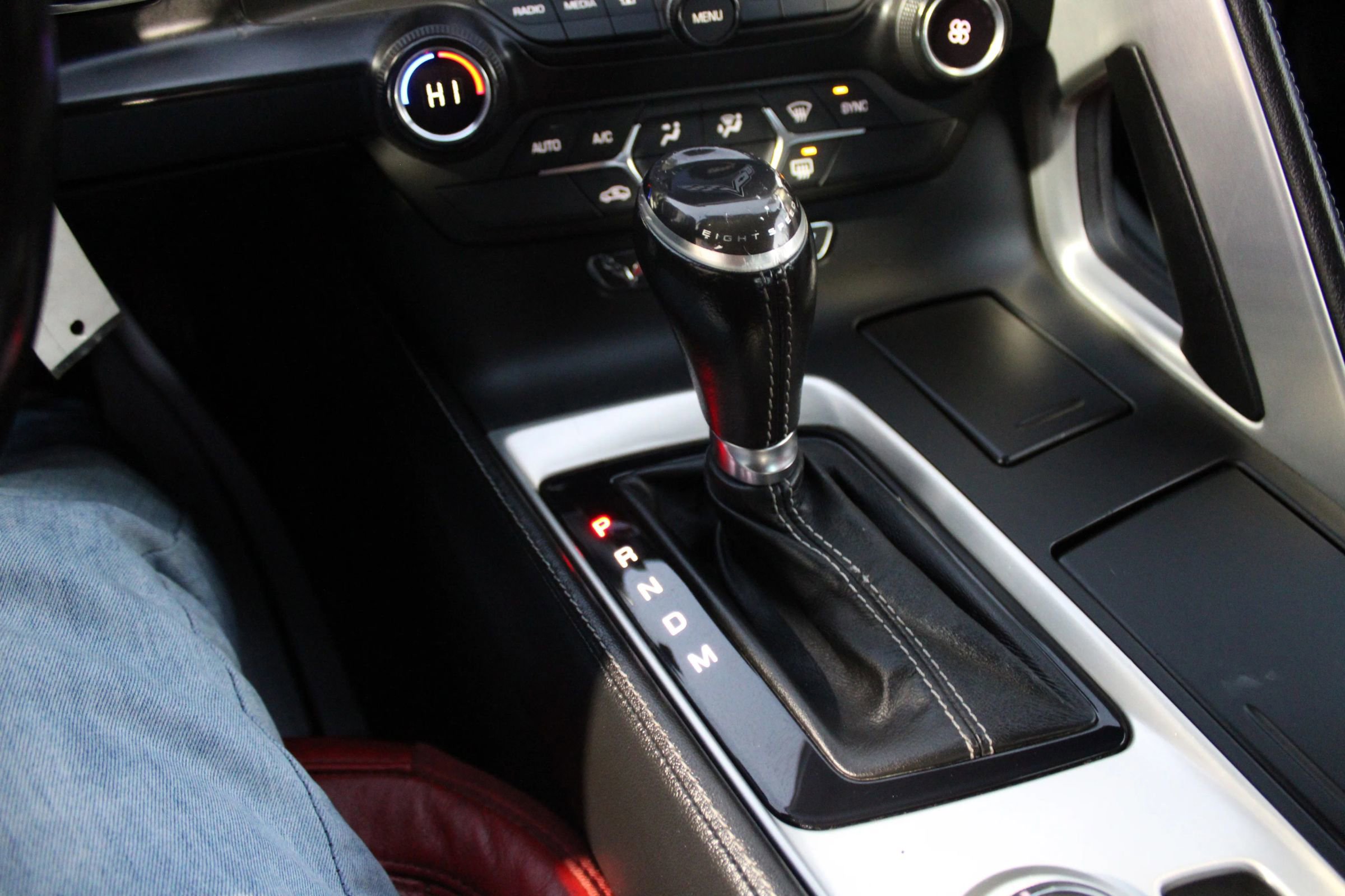 Used 2015 Chevrolet Corvette Stingray Coupe image 13