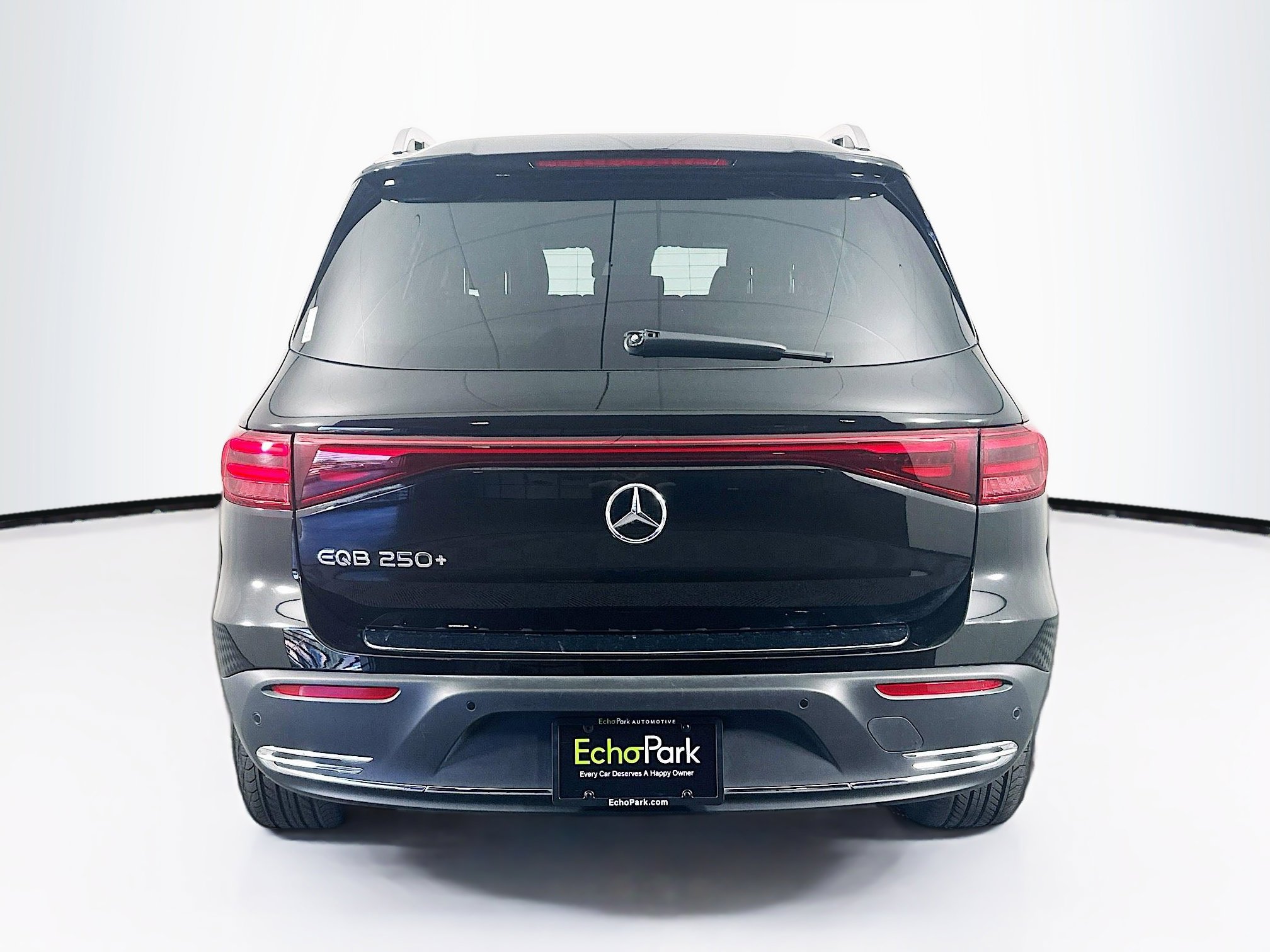 Used 2024 Mercedes-Benz EQB 250+ image 7