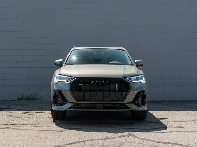 New 2025 Audi Q3 2.0T Premium image 2