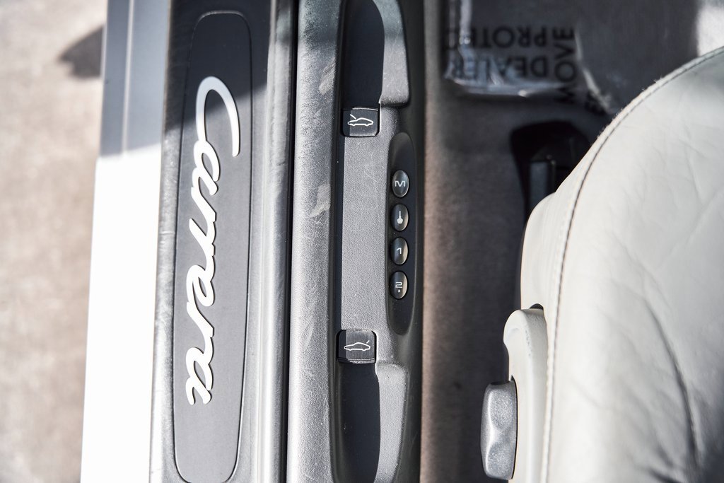 Used 2002 Porsche 911 Carrera image 36