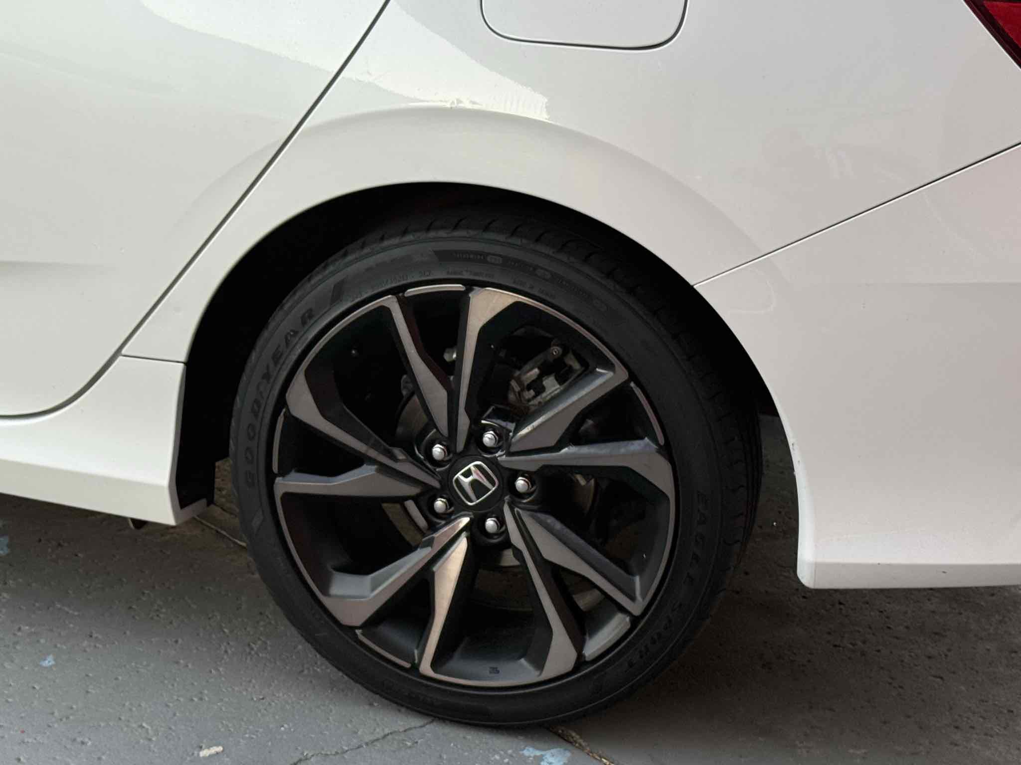 Used 2019 Honda Civic Sport image 21