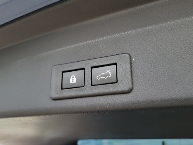 Used 2021 Subaru Ascent Touring AWD/4WD image 11