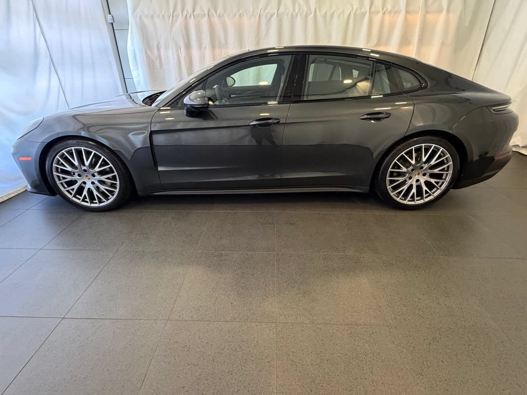 Certified 2025 Porsche Panamera 4 AWD/4WD image 2
