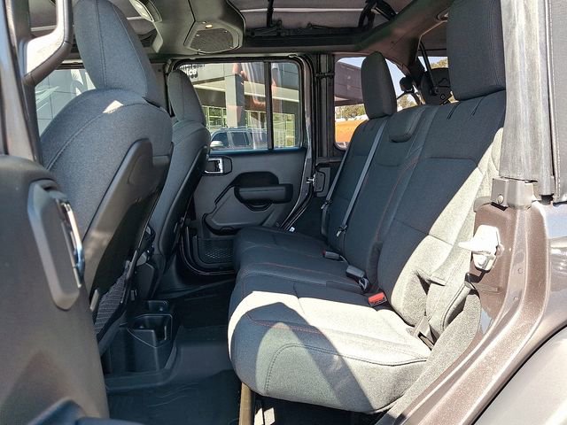 New 2025 Jeep Wrangler Unlimited Rubicon w/ Convenience Group image 5