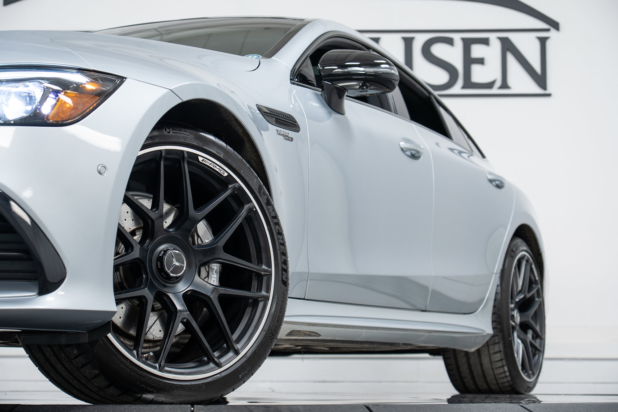 Certified 2021 Mercedes-Benz AMG GT 43 image 28