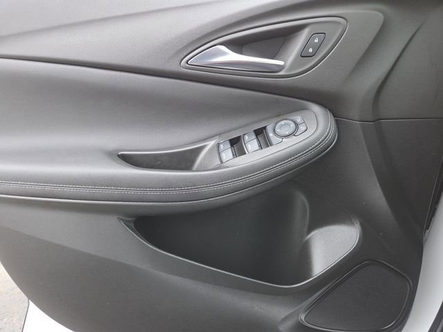 Used 2022 Buick Encore GX Preferred w/ Cold Weather Comfort Package image 31