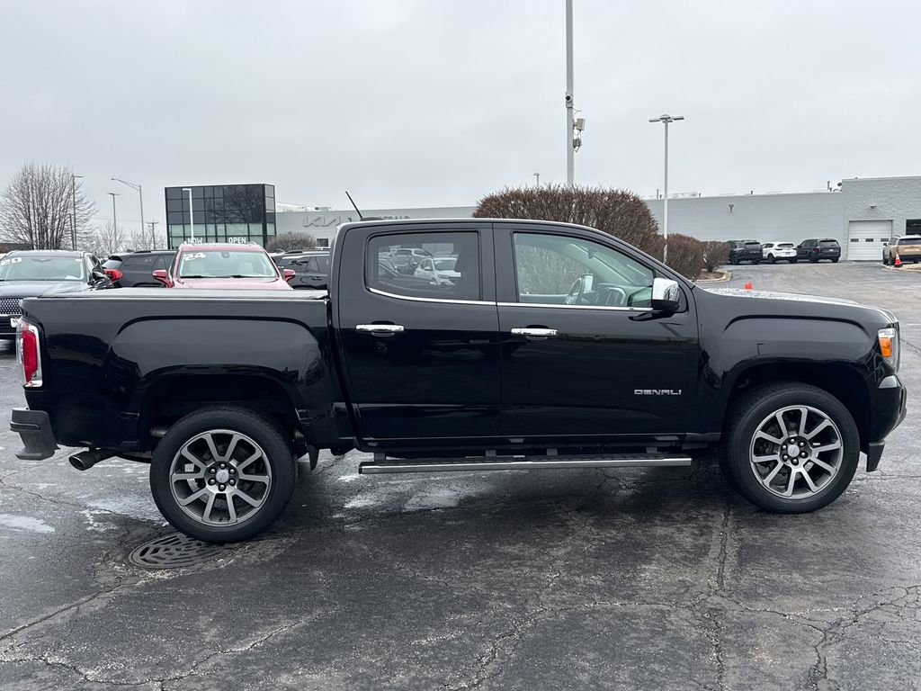 Used 2019 GMC Canyon Denali image 9