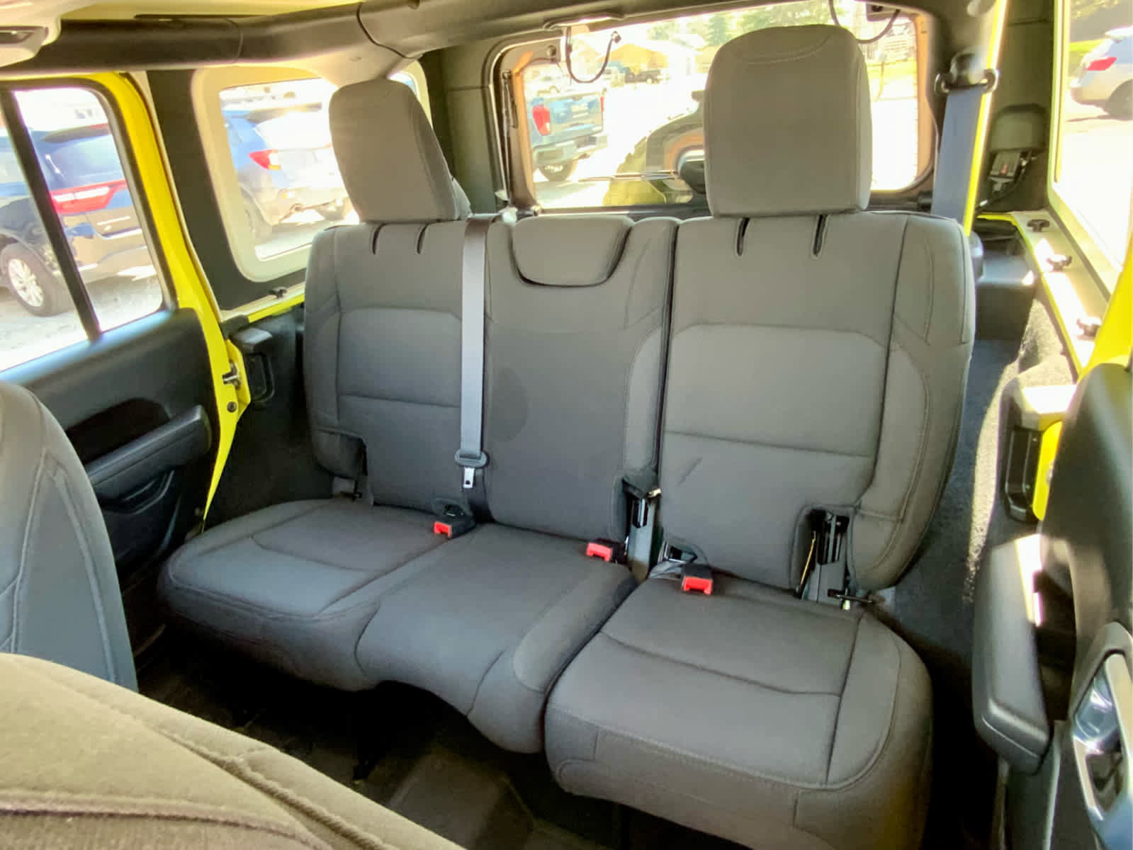 Used 2022 Jeep Wrangler Unlimited Sport AWD/4WD image 22