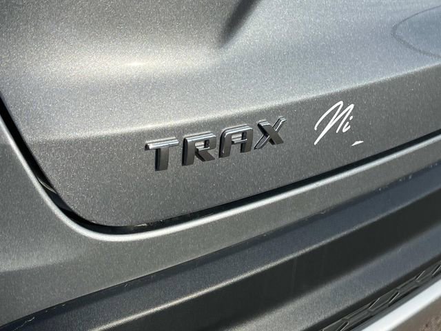 Certified 2025 Chevrolet Trax LT w/ LT Convenience Package image 14