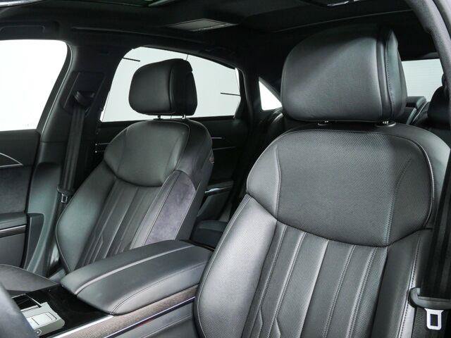 Used 2023 Audi A8 L 3.0T AWD/4WD image 24